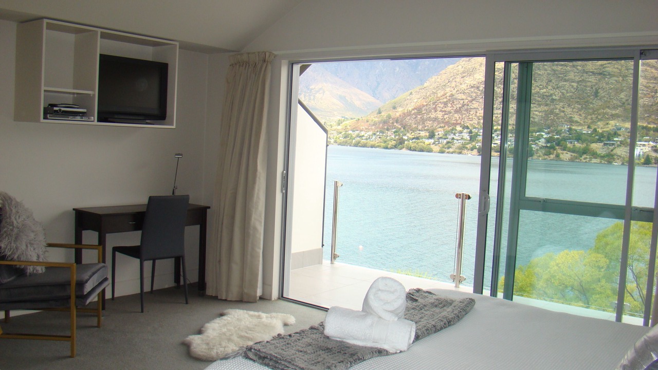 Photo of Bedroom in Queenstown