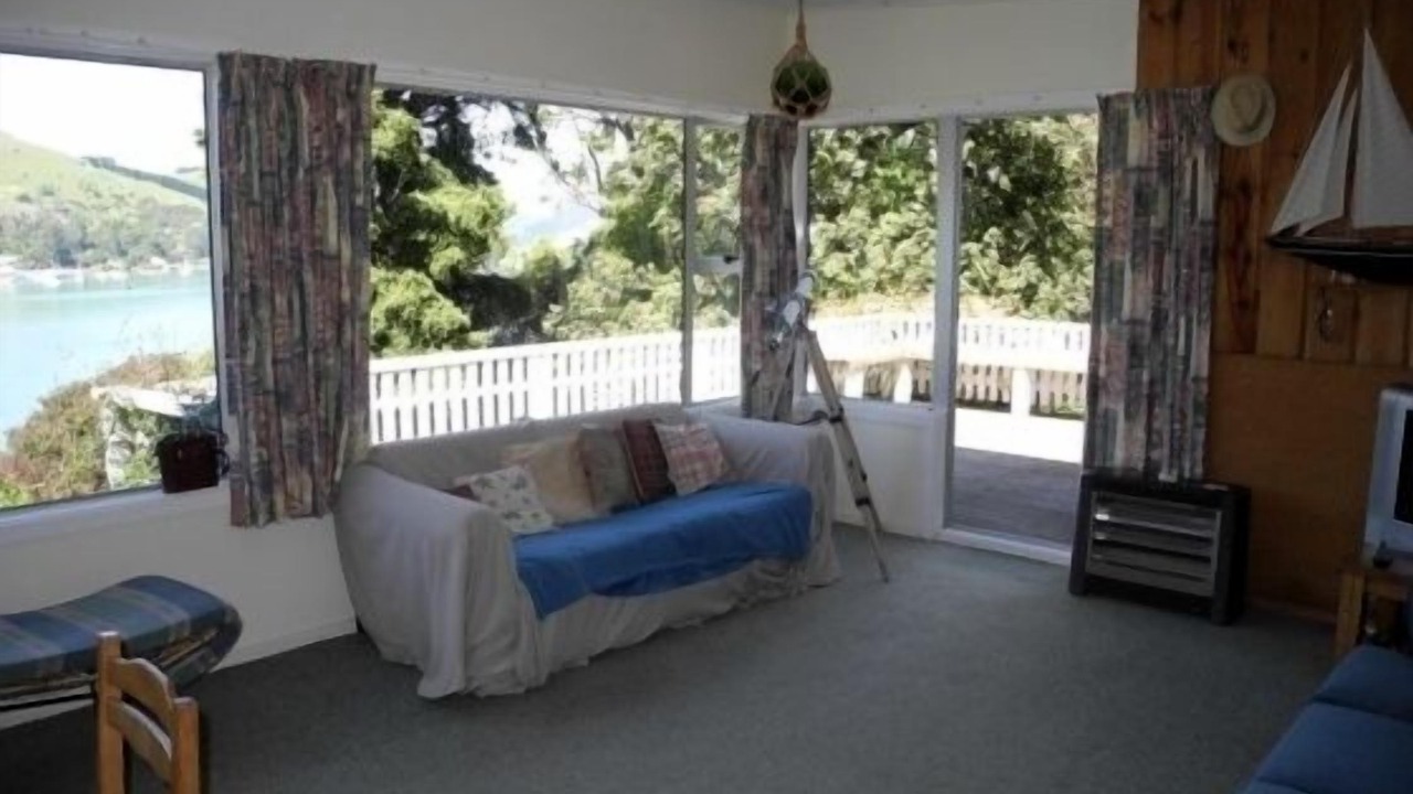 Photo of Livingroom in Akaroa