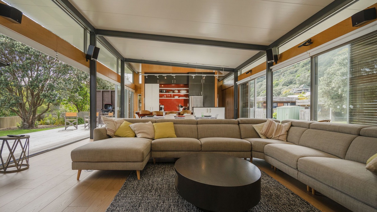 Photo of Livingroom in Pauanui