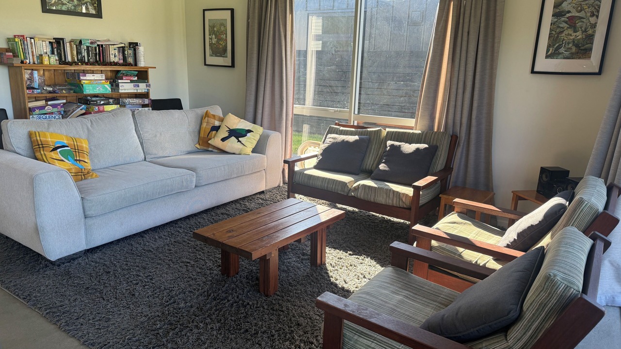 Photo of Livingroom in Cooks Beach