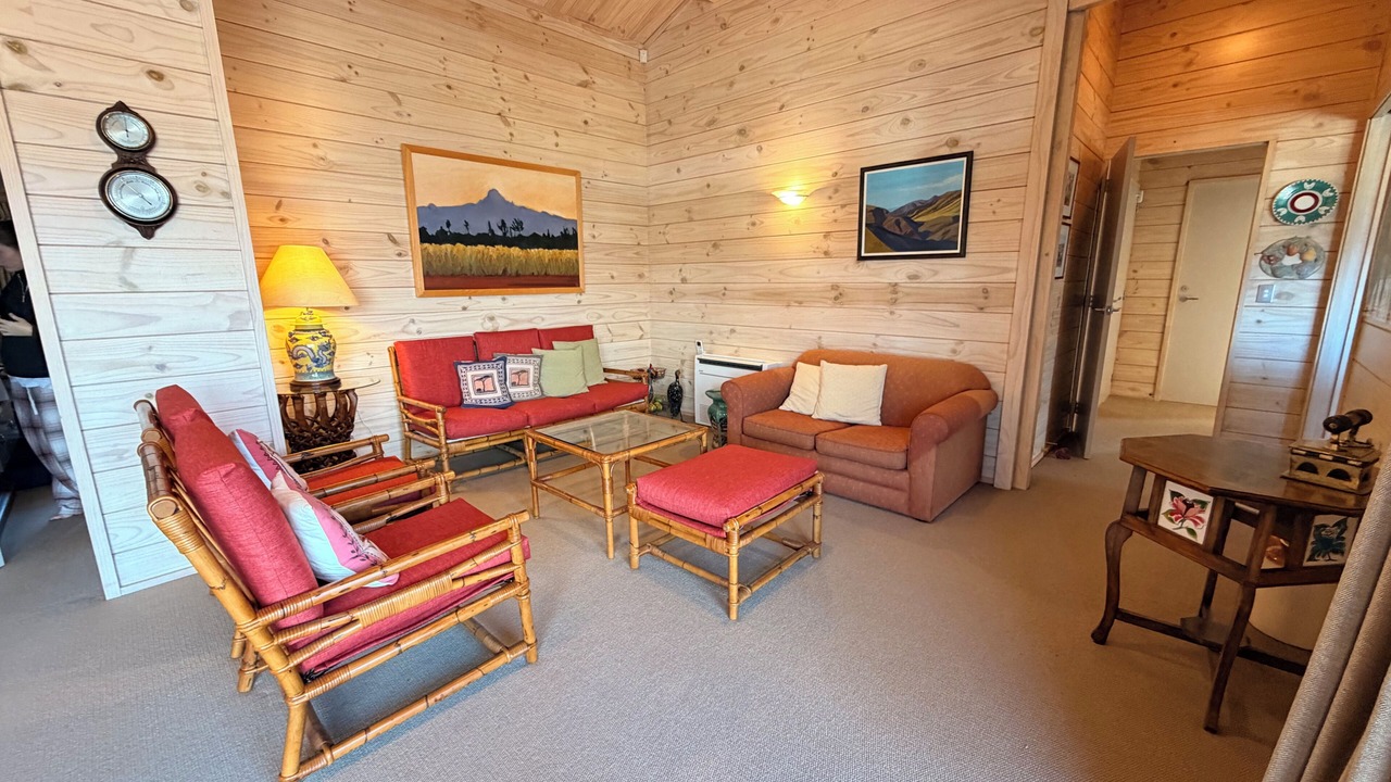 Photo of Livingroom in Ohau
