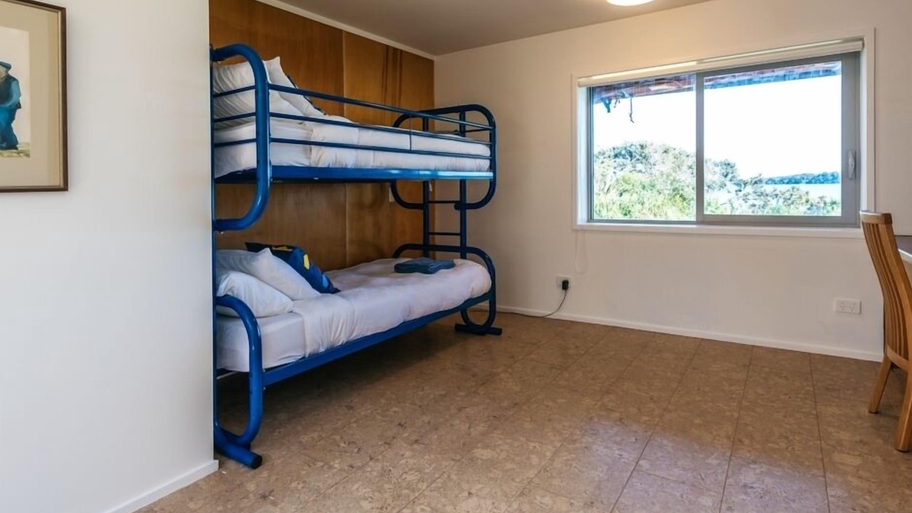 Photo of Bedroom in Surfdale