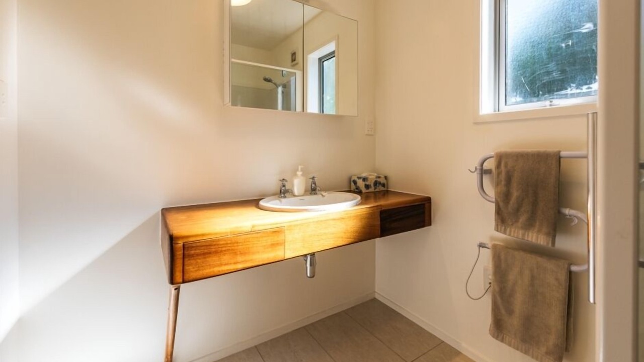 Photo of Bathroom in Surfdale