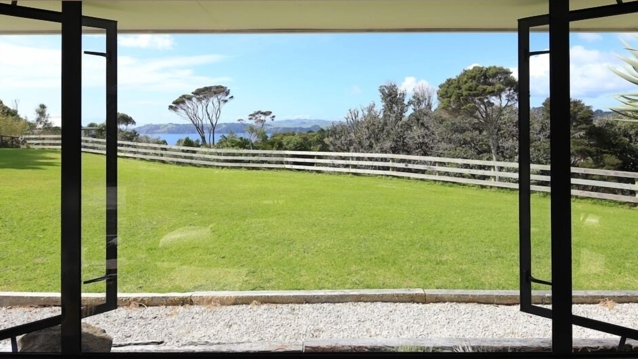 Photo of Others in Onetangi