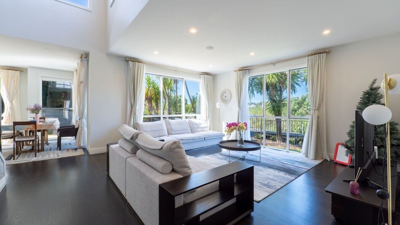 Photo of Livingroom in Long Bay