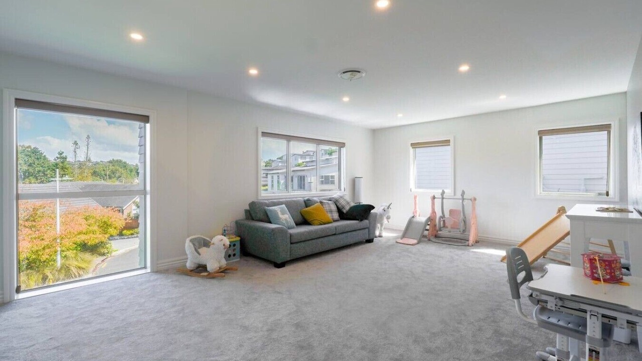 Photo of Livingroom in Long Bay