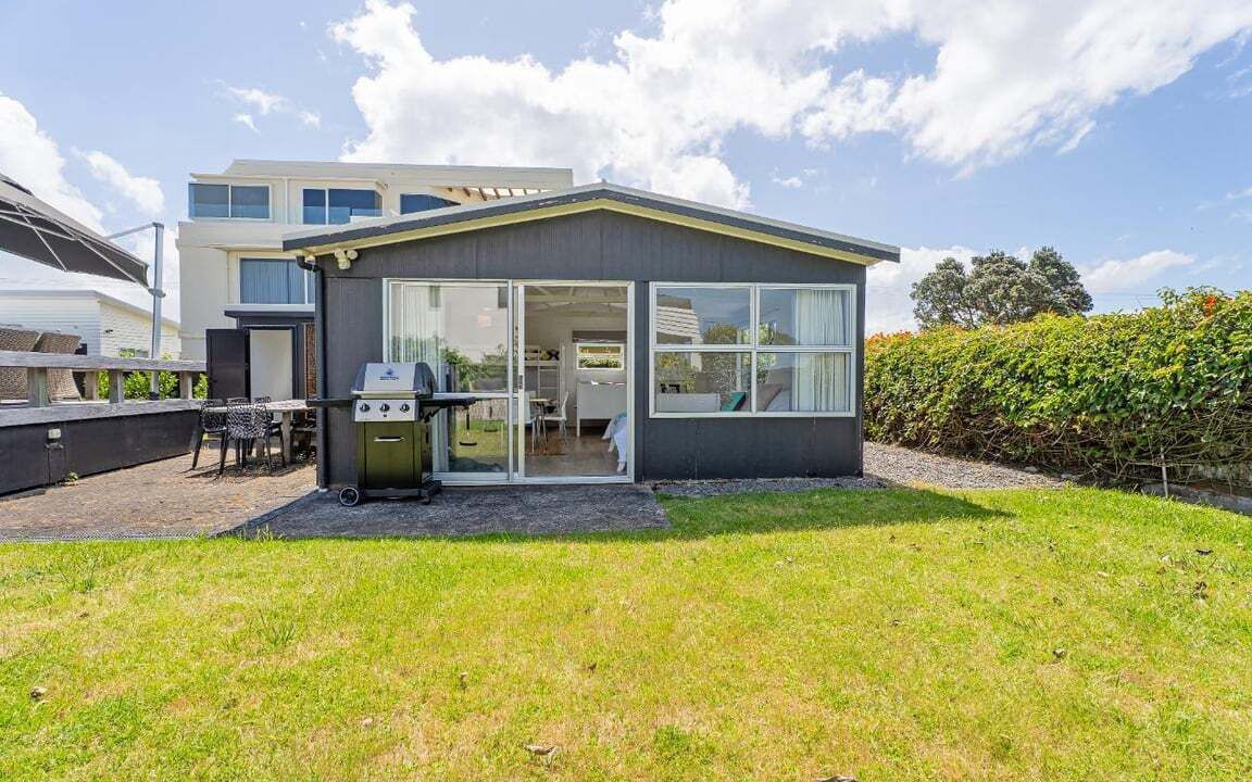 Photo of Patio Balcony in Whangamata