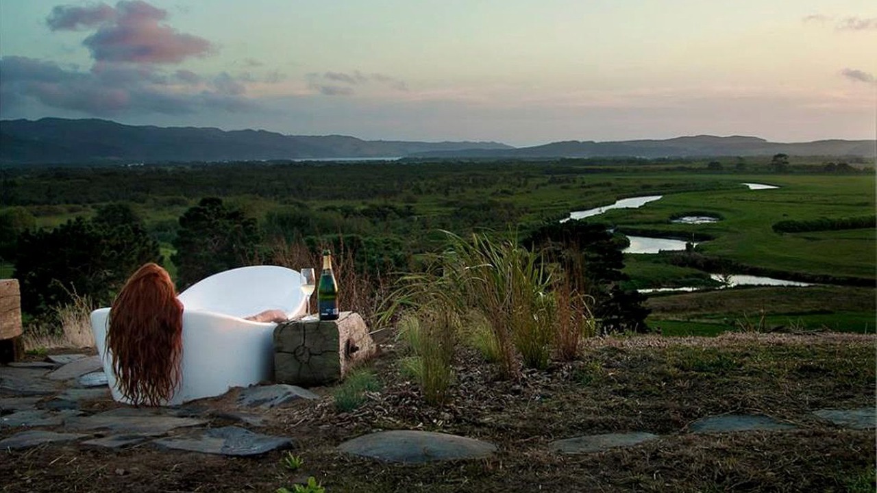 Photo of Outdoor in Aka Aka