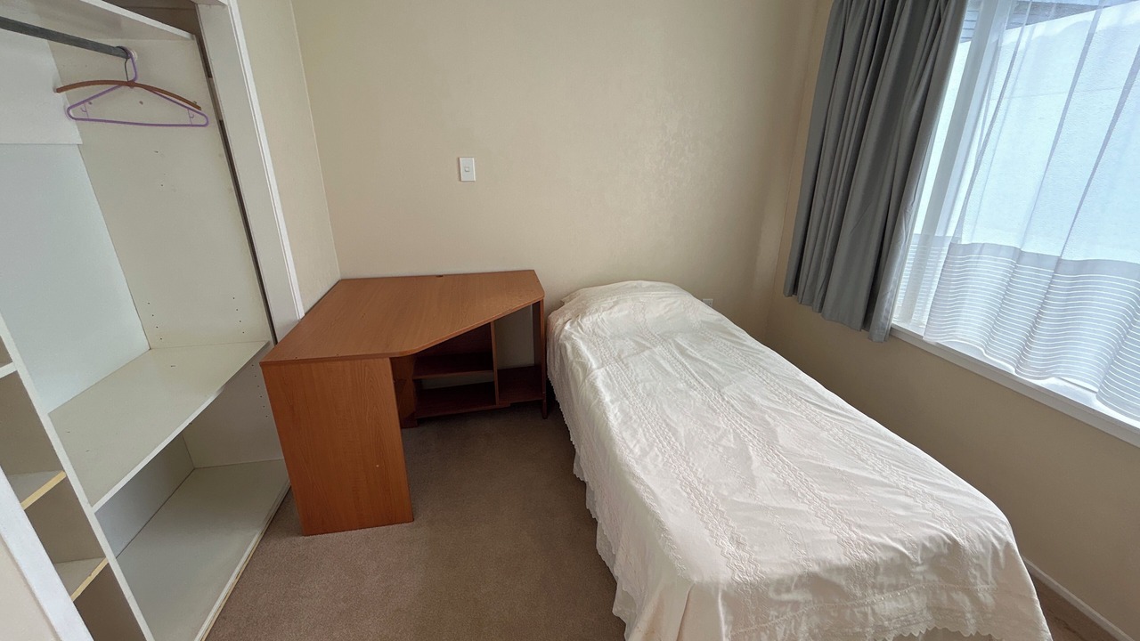 Photo of Bedroom in Titirangi