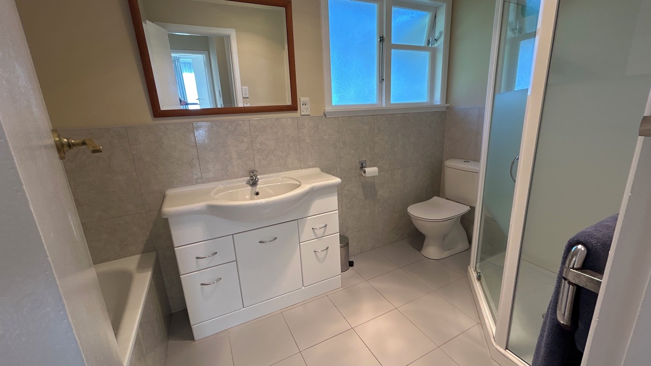 Photo of Bathroom in Titirangi