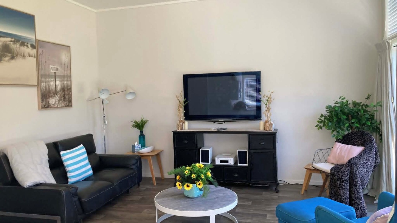 Photo of Livingroom in Whangamata