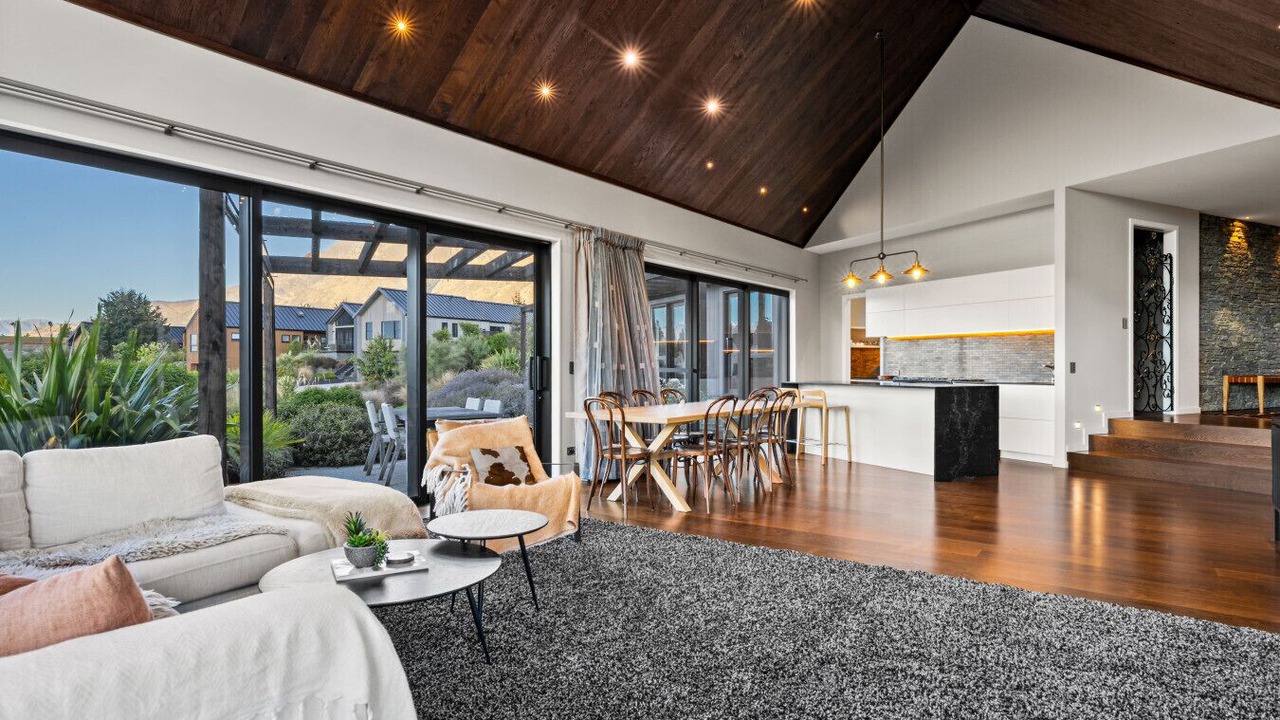 Photo of Livingroom in Jacks Point