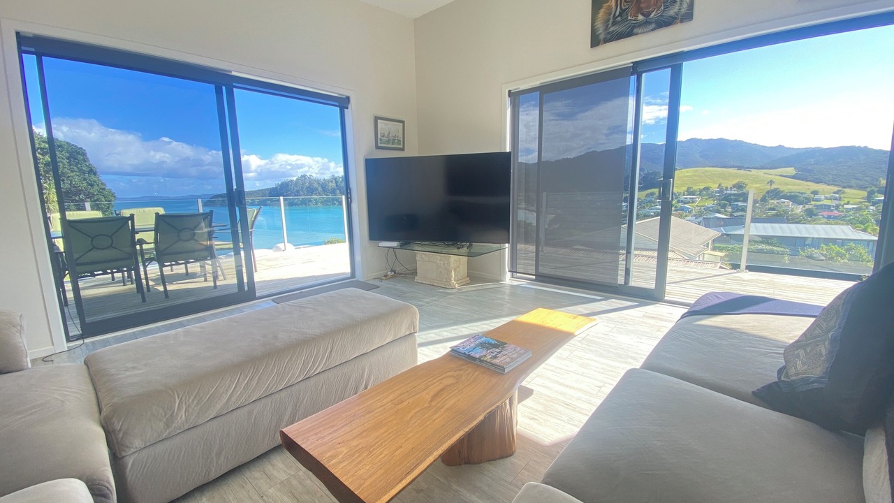 Photo of Livingroom in Hihi