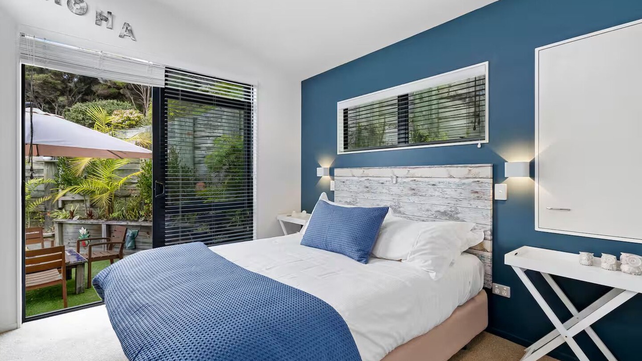 Photo of Bedroom in Russell