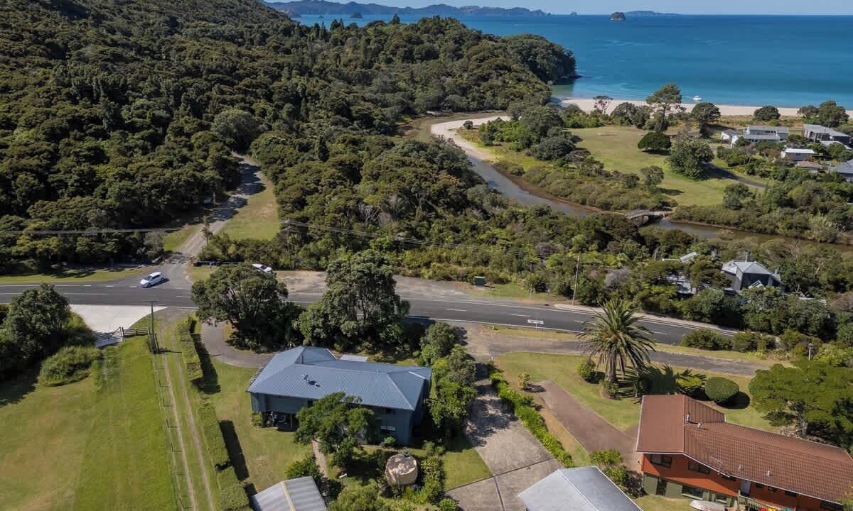 Photo of Outdoor in Cooks Beach