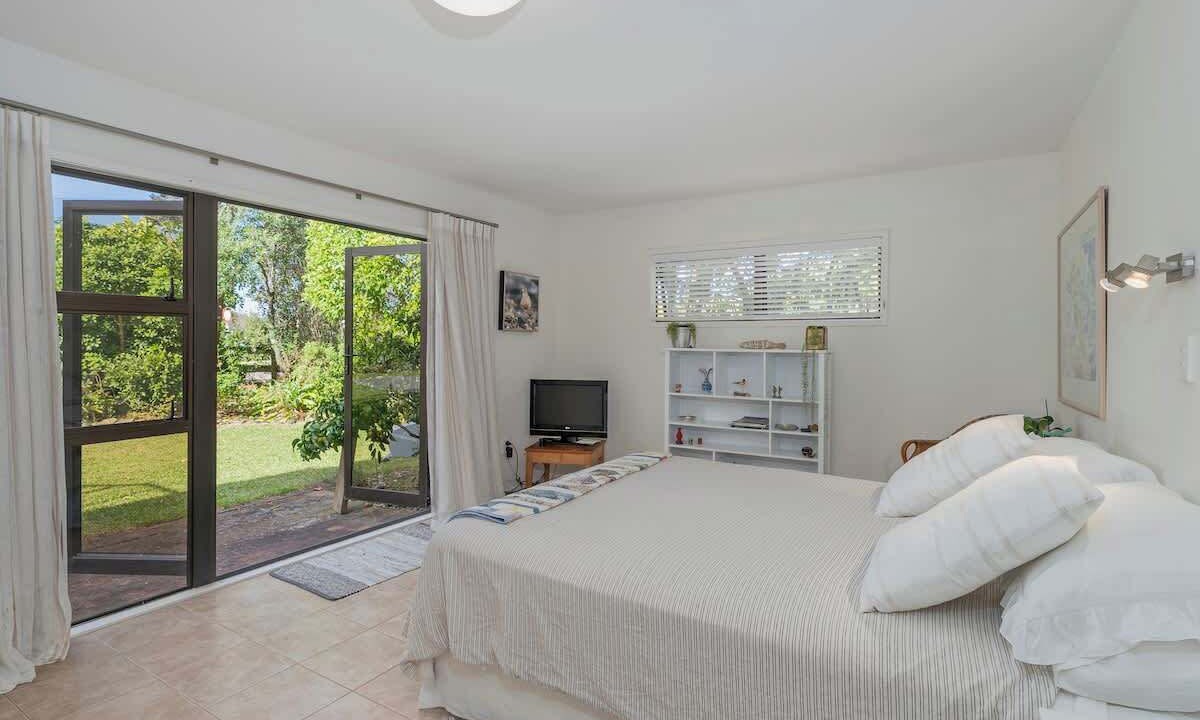 Photo of Bedroom in Cooks Beach