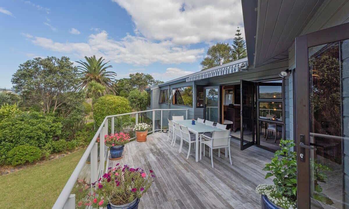Photo of Outdoor in Cooks Beach