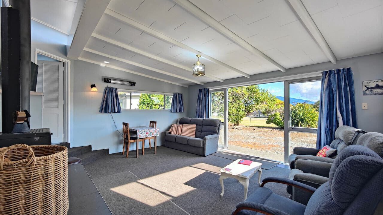 Photo of Livingroom in Te Anau