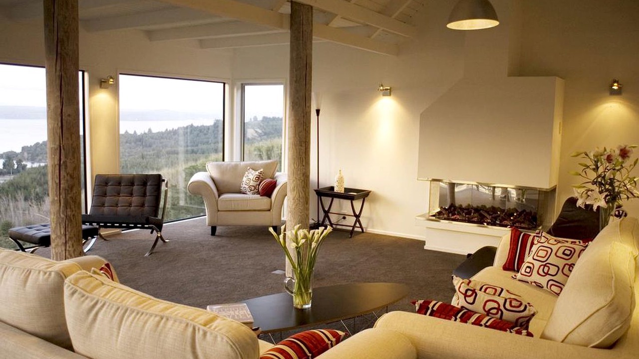 Photo of Livingroom in Acacia Bay