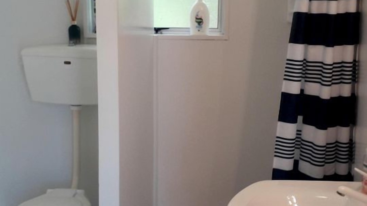 Photo of Bathroom in Awatuna