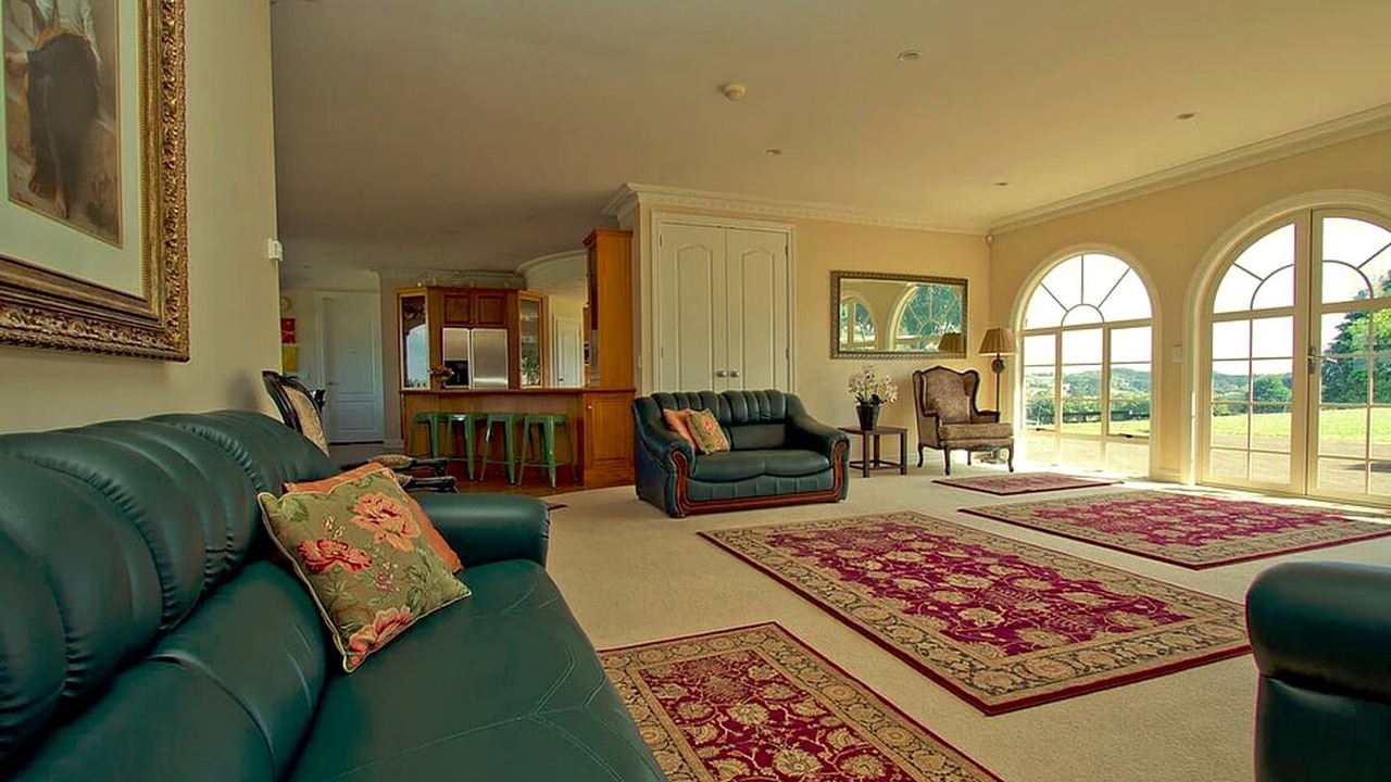 Photo of Livingroom in Hamilton