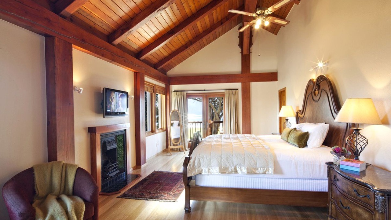 Photo of Bedroom in Walter Peak