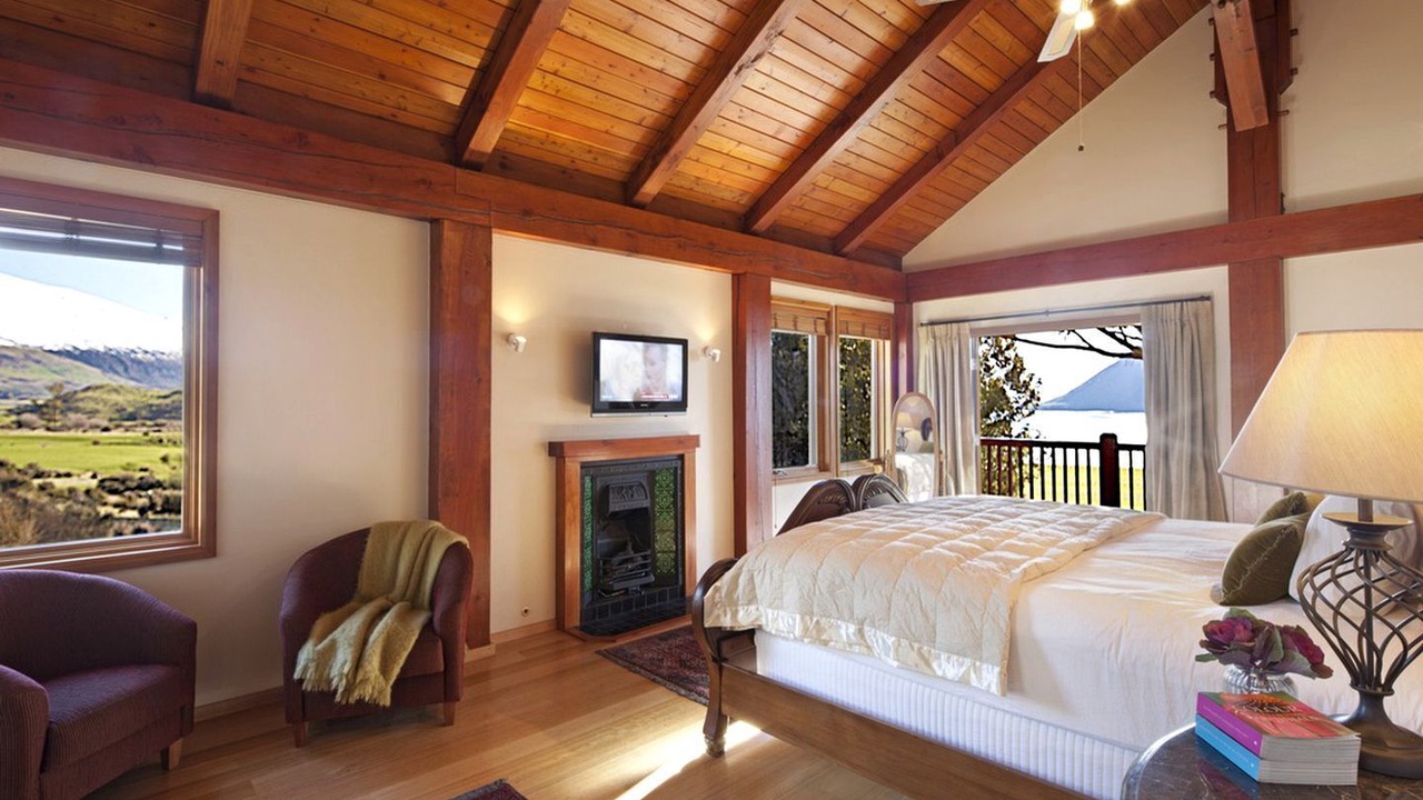 Photo of Bedroom in Walter Peak