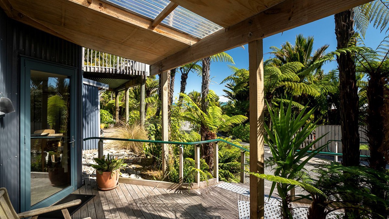 Photo of Patio Balcony in Punakaiki