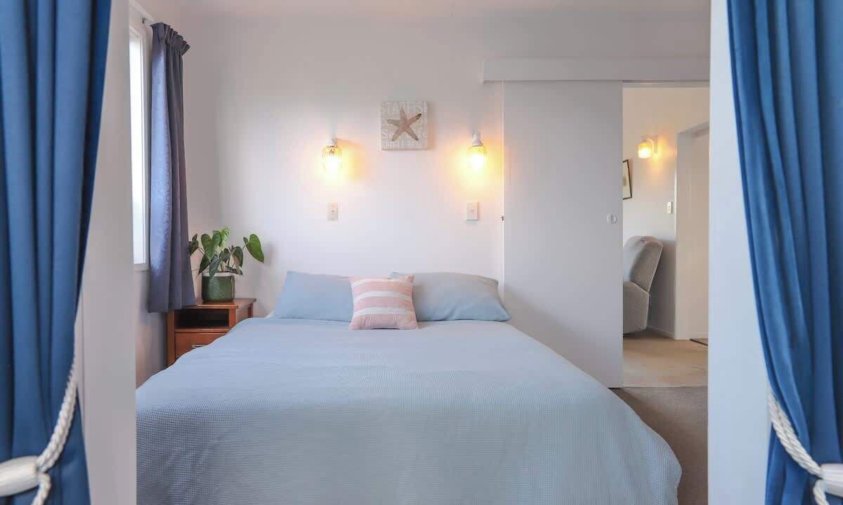 Photo of Bedroom in Whitianga