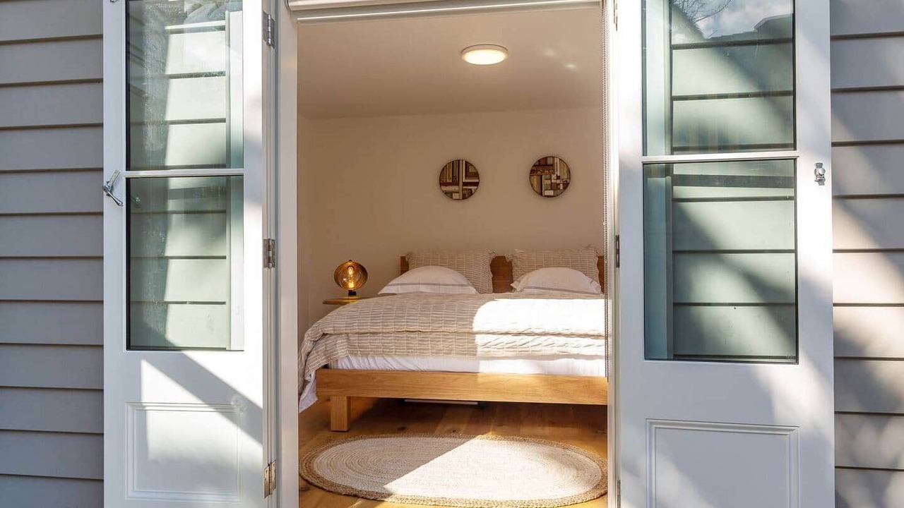 Photo of Bedroom in Three Kings