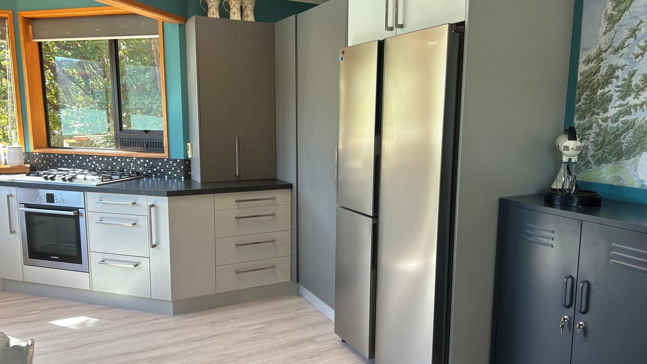 Photo of Kitchen in Moetapu Bay