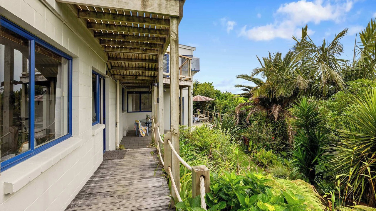 Photo of Outdoor in Oakura