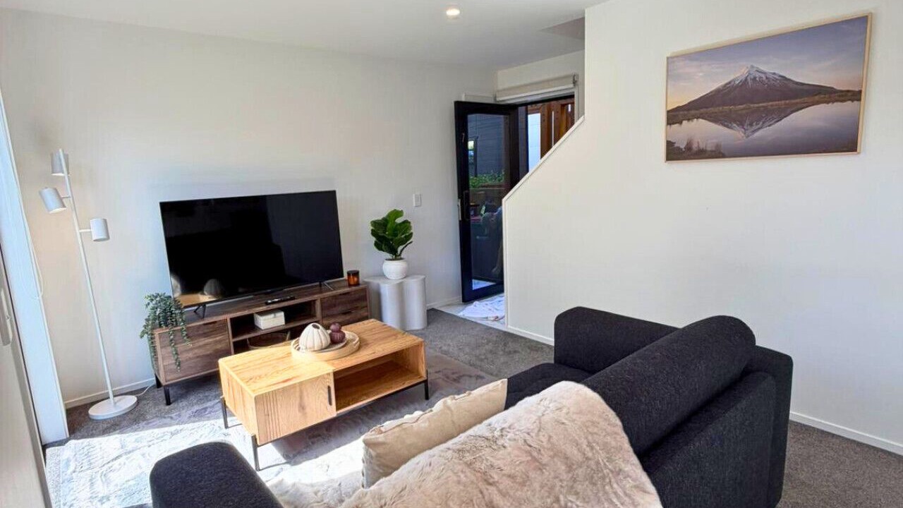 Photo of Livingroom in Christchurch City Centre