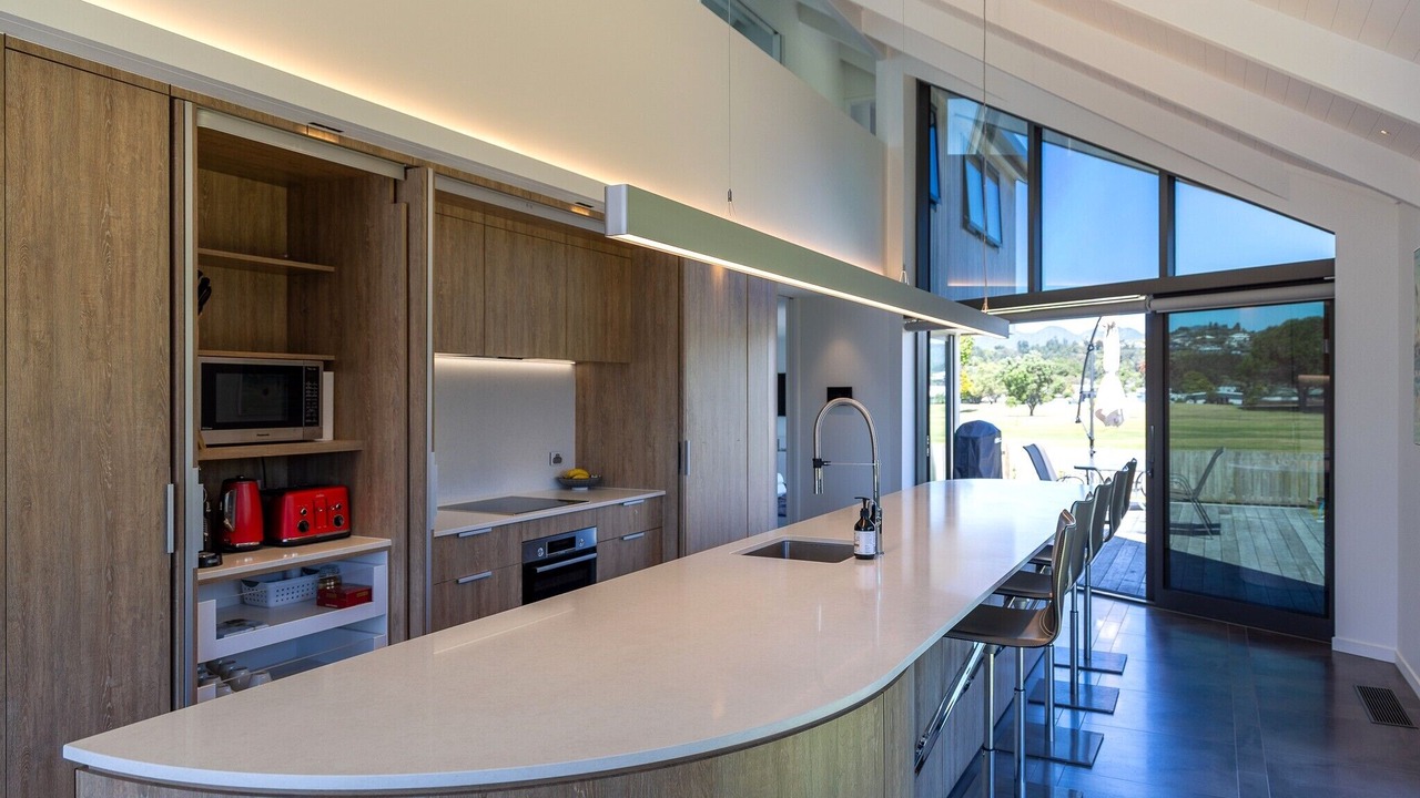 Photo of Kitchen in Whangamata