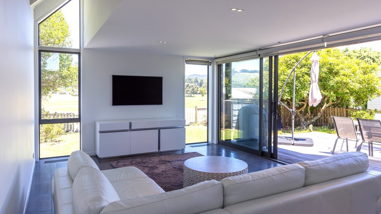 Photo of Livingroom in Whangamata