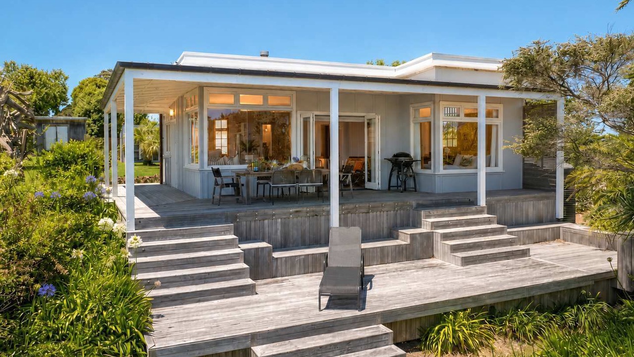 Photo of Patio Balcony in Oneroa