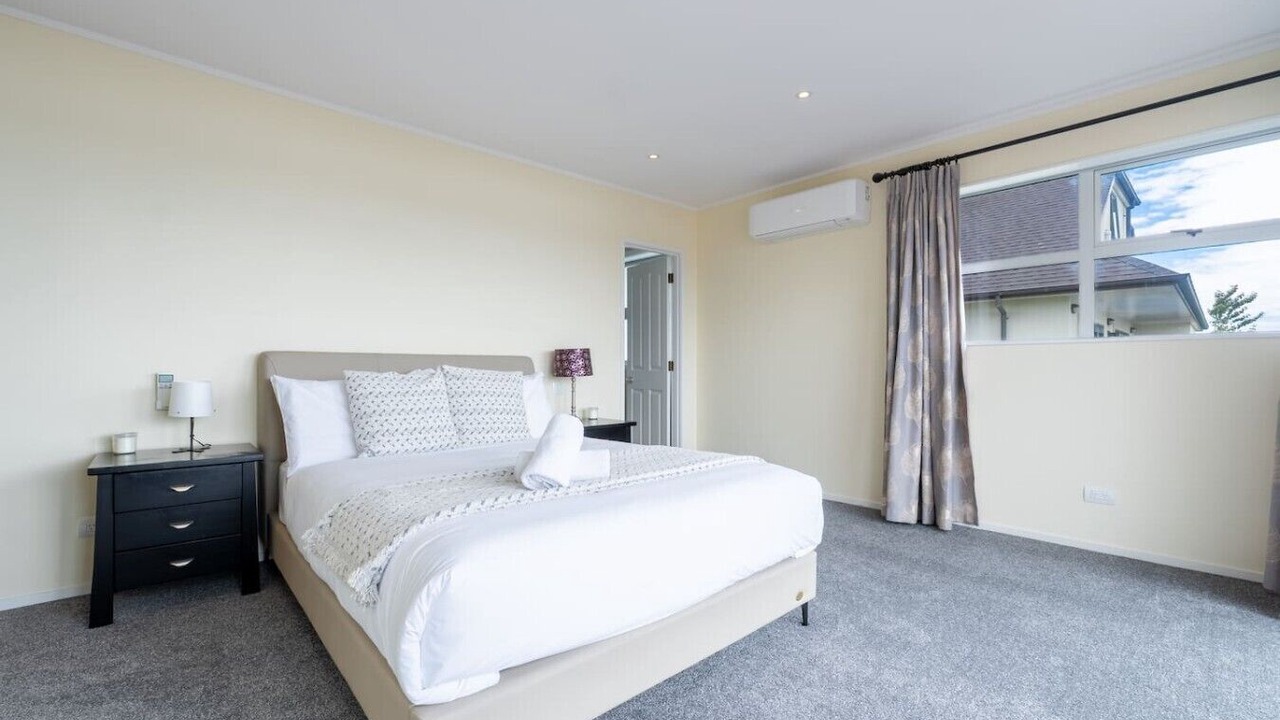 Photo of Bedroom in Shelly Park