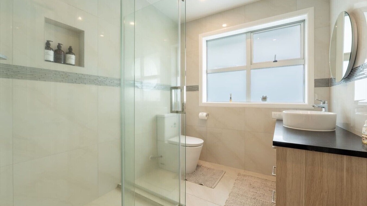 Photo of Bathroom in Shelly Park
