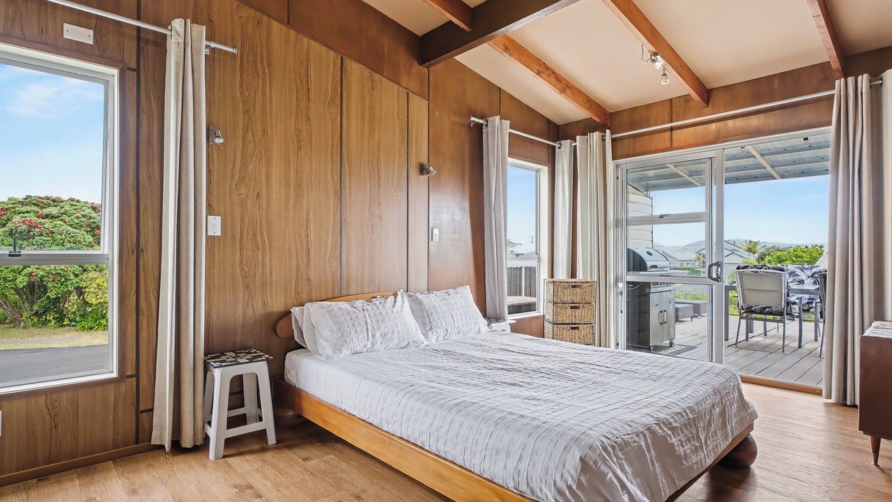 Photo of Bedroom in Cooks Beach