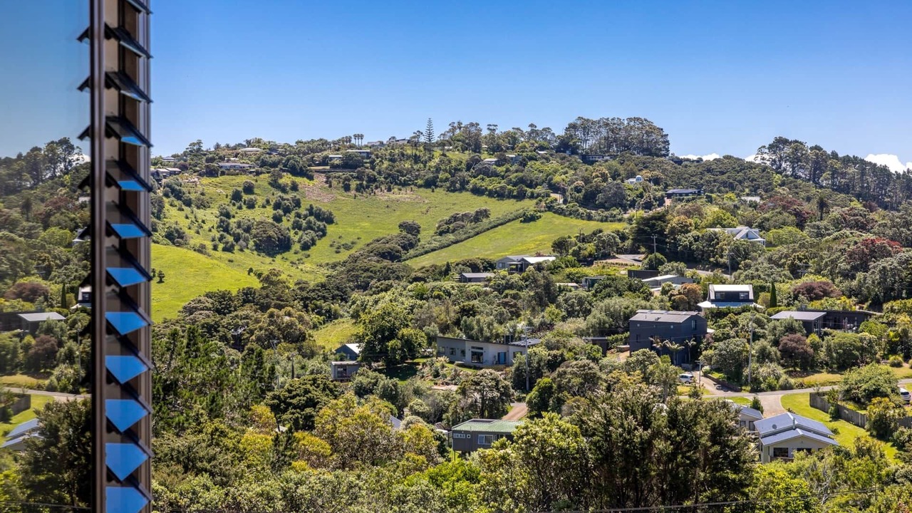 Photo of Others in Onetangi