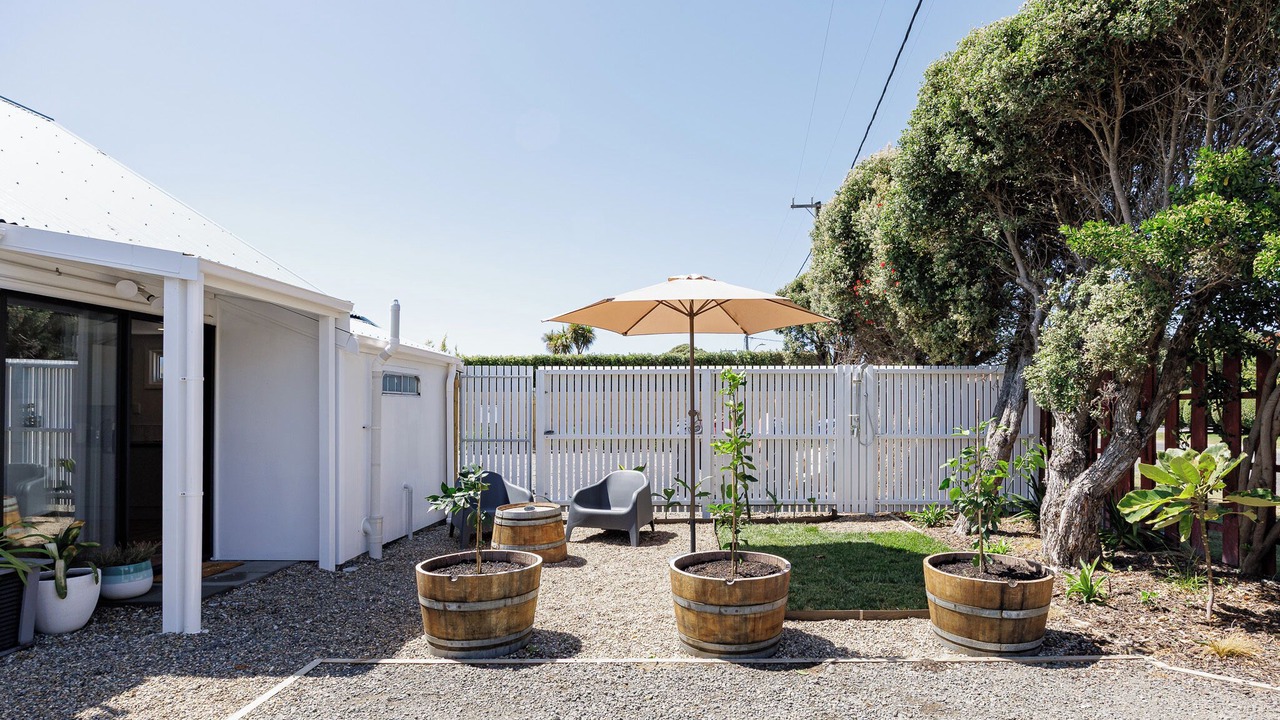 Photo of Patio Balcony in Waimarama