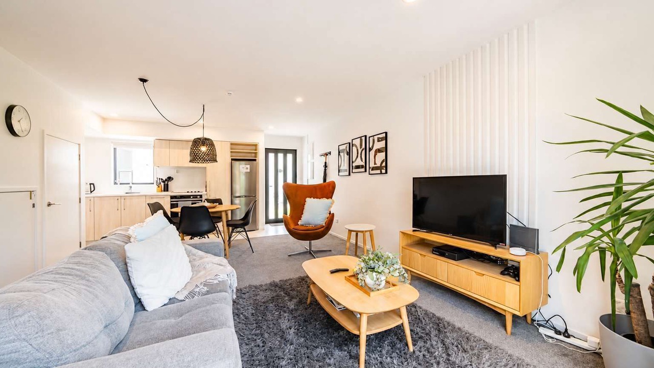 Photo of Livingroom in Edgeware