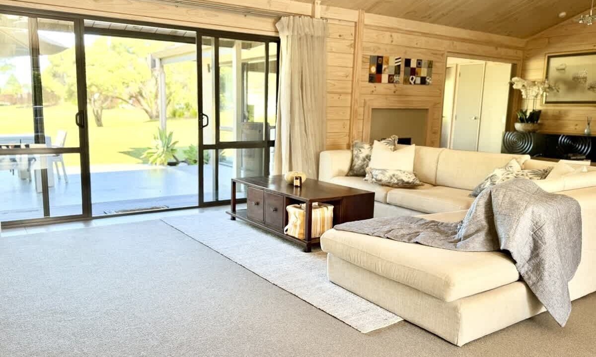 Photo of Livingroom in Pauanui
