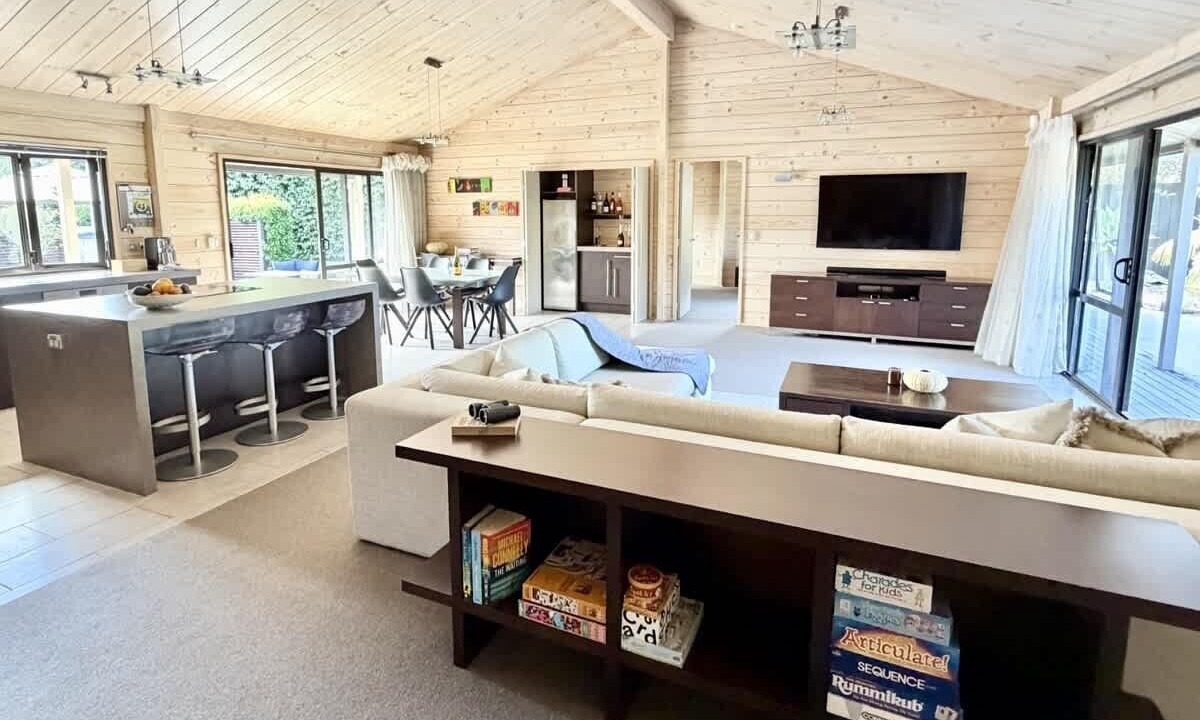 Photo of Livingroom in Pauanui