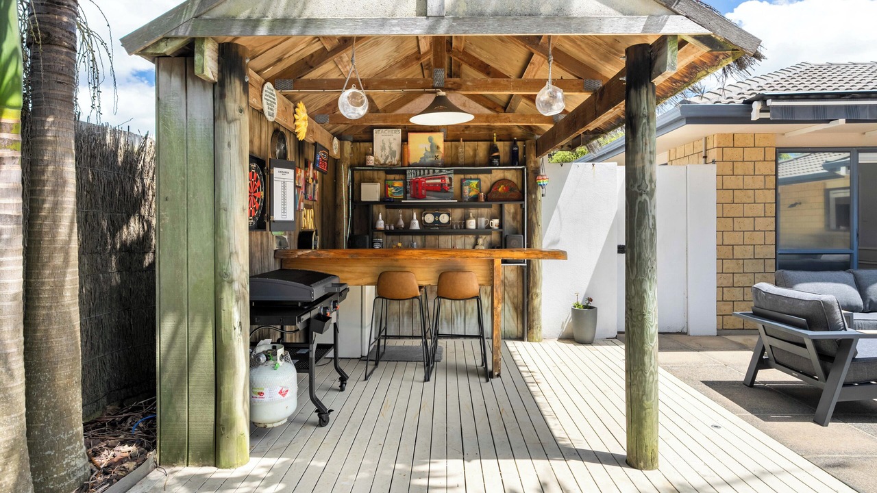 Photo of Patio Balcony in Papamoa Beach