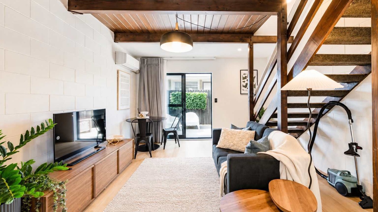 Photo of Livingroom in Edgeware