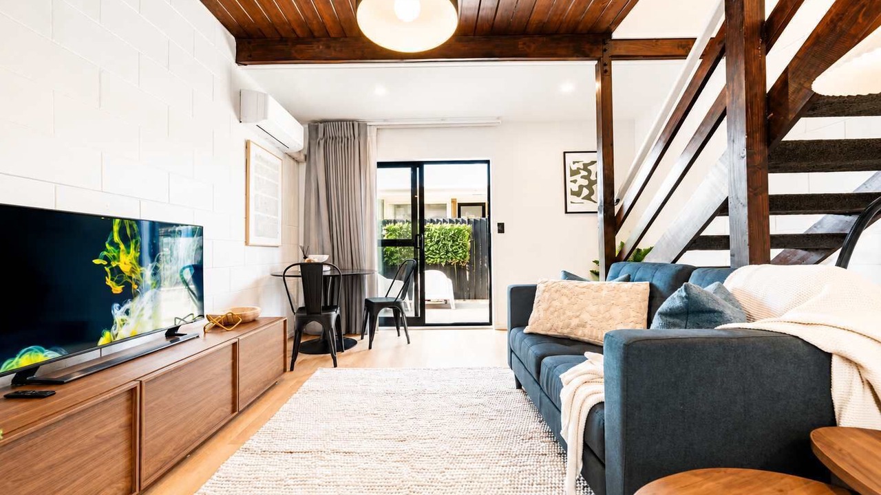 Photo of Livingroom in Edgeware