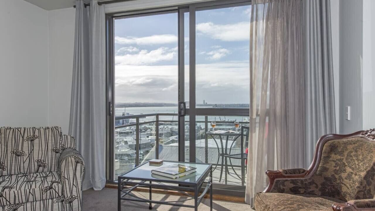 Photo of Livingroom in Auckland Central Business District