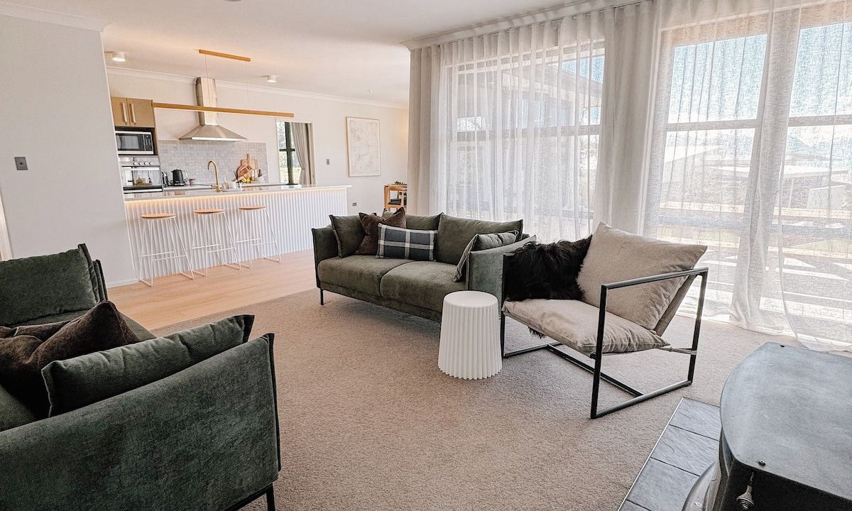 Photo of Livingroom in Tekapo