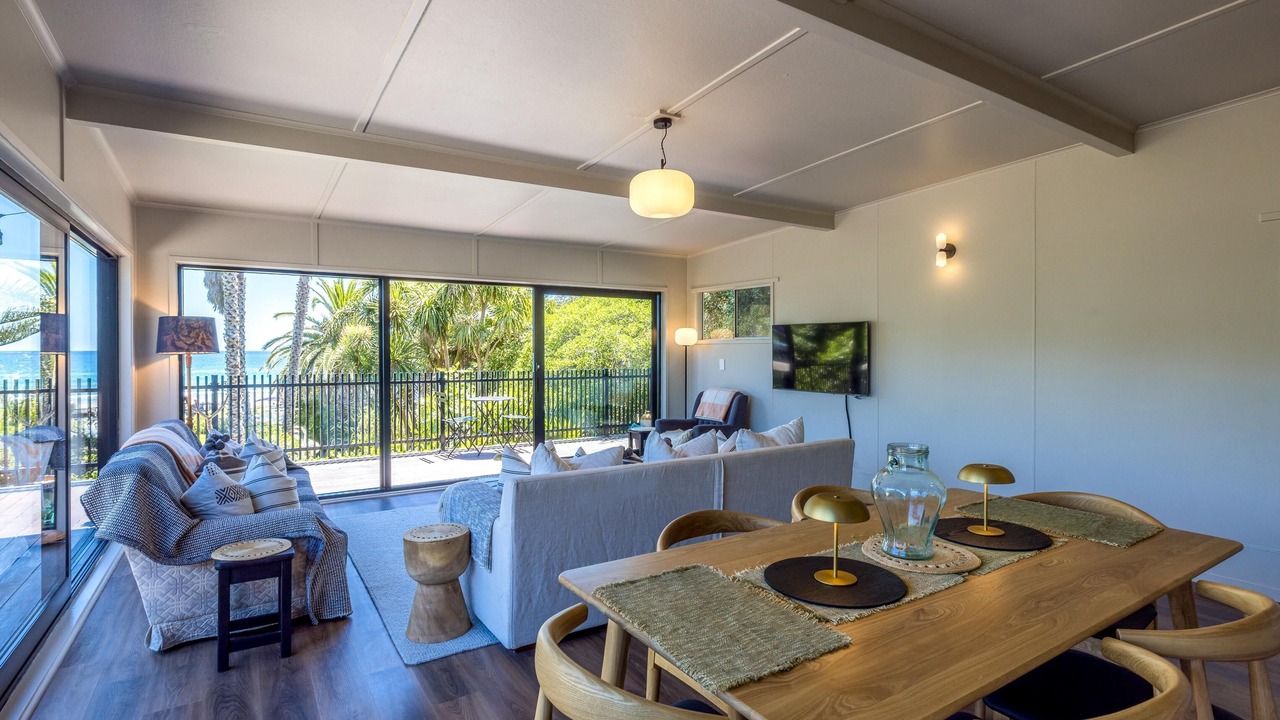 Photo of Livingroom in Onetangi